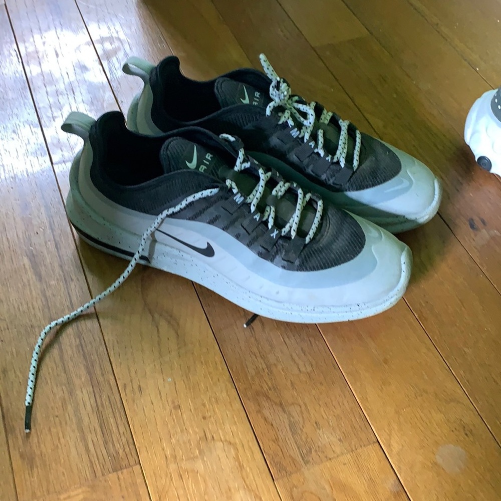 Nike air max size 9